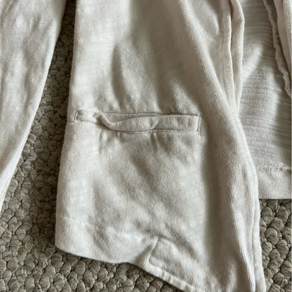White jacket - Picture 3 of 4